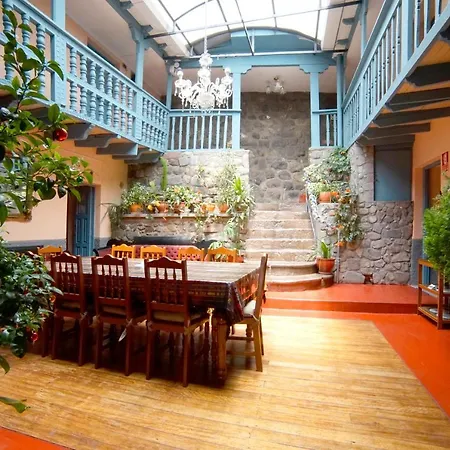 Hostal Suecia I