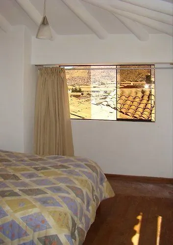 Suecia I Bed & Breakfast Cuzco